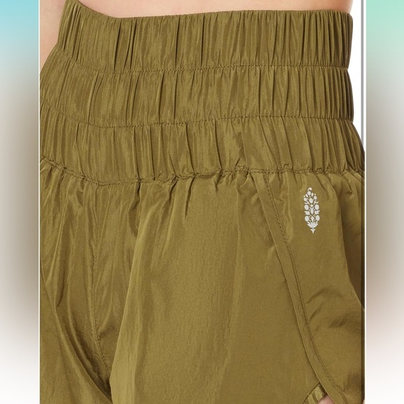 Free People The Way Home shorts Army green nwt size medium - Picture 2 of 11